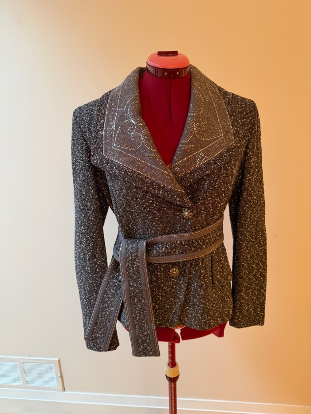 St. John Couture Textured Knit Beaded Jacket With Belt Sz.6